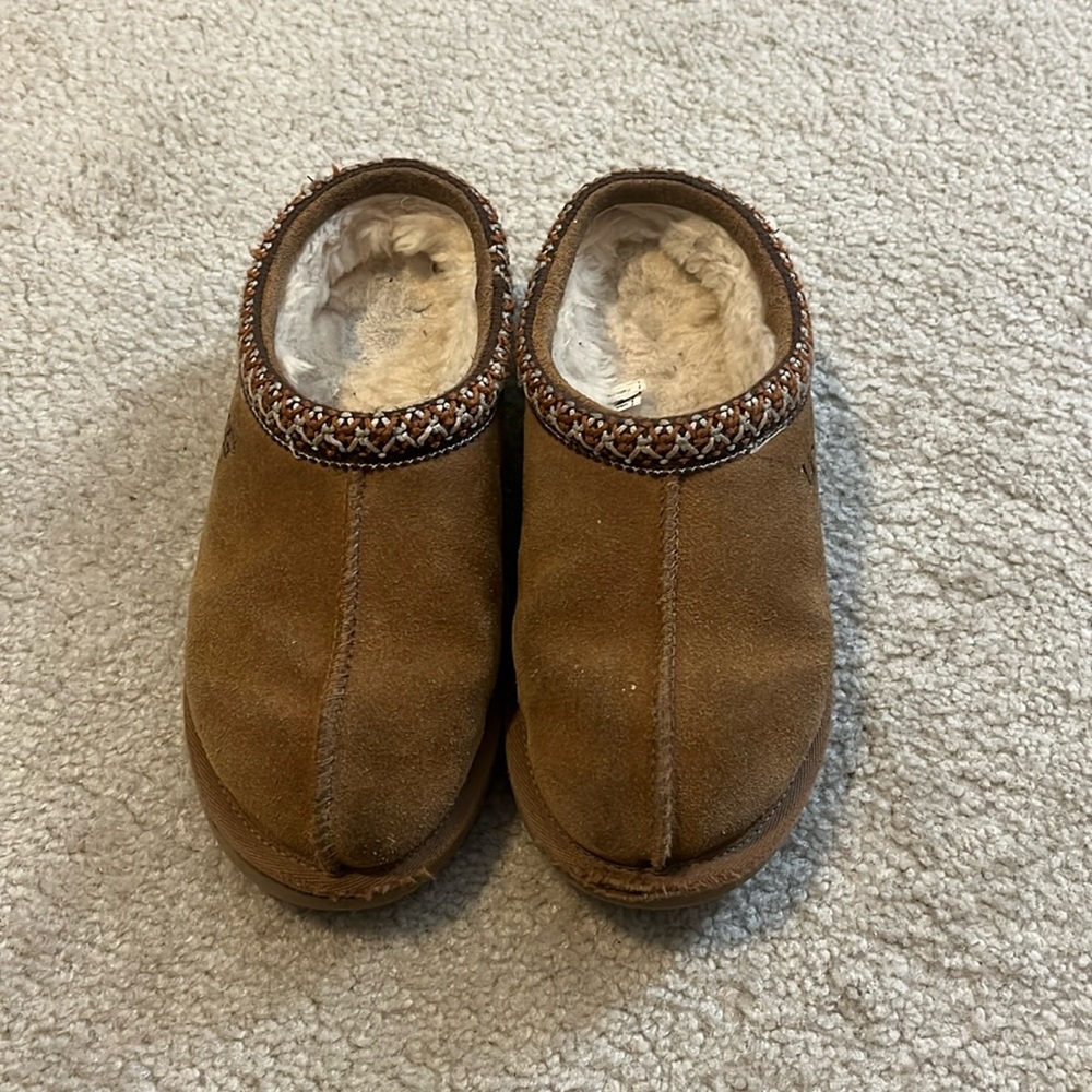 Tasman Uggs